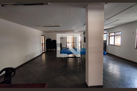 Apartamento à venda com 225m², 4 quartos e 3 vagas Apartamento à venda com 225m², 4 quartos e 3 vagas area comum - salao