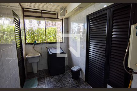 Apartamento à venda com 225m², 4 quartos e 3 vagas Apartamento à venda com 225m², 4 quartos e 3 vagasarea de serviço