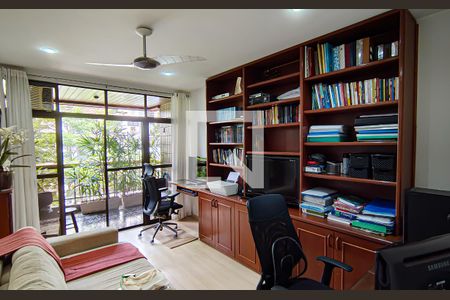 Apartamento à venda com 225m², 4 quartos e 3 vagas Apartamento à venda com 225m², 4 quartos e 3 vagasquarto 1