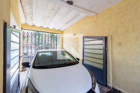 Casa à venda com 203m², 3 quartos e 3 vagas Casa à venda com 203m², 3 quartos e 3 vagasGaragem