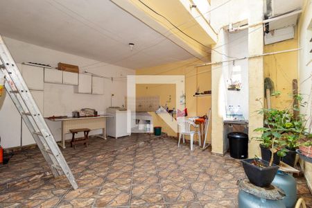 Casa à venda com 203m², 3 quartos e 3 vagas Casa à venda com 203m², 3 quartos e 3 vagasÁrea de Serviço