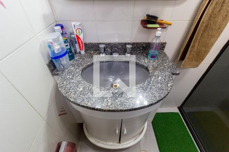 Casa à venda com 203m², 3 quartos e 3 vagas Casa à venda com 203m², 3 quartos e 3 vagasDetalhe - Banheiro