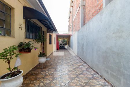 Casa à venda com 203m², 3 quartos e 3 vagas Casa à venda com 203m², 3 quartos e 3 vagasQuintal