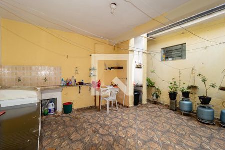 Casa à venda com 203m², 3 quartos e 3 vagas Casa à venda com 203m², 3 quartos e 3 vagasÁrea de Serviço