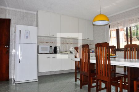 Casa à venda com 400m², 3 quartos e 4 vagas Casa à venda com 400m², 3 quartos e 4 vagas Cozinha