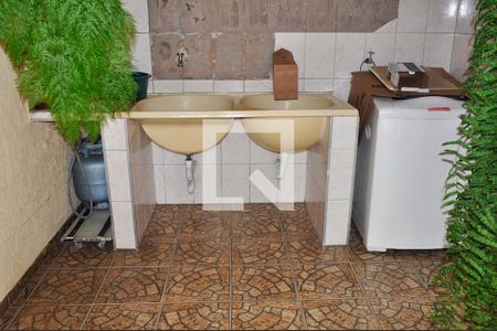 Casa à venda com 400m², 3 quartos e 4 vagas Casa à venda com 400m², 3 quartos e 4 vagasÁrea de Serviço e Quintal