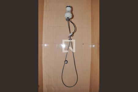 Casa à venda com 400m², 3 quartos e 4 vagas Casa à venda com 400m², 3 quartos e 4 vagasBanheiro da Área de Serviço e Quintal