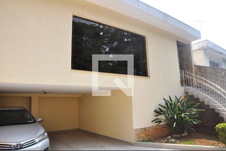 Casa à venda com 400m², 3 quartos e 4 vagas Casa à venda com 400m², 3 quartos e 4 vagasGaragem