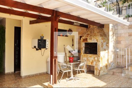 Casa à venda com 400m², 3 quartos e 4 vagas Casa à venda com 400m², 3 quartos e 4 vagasChurrasqueira