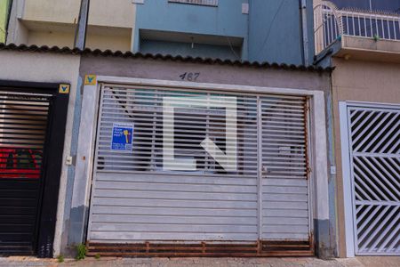 Fachada de casa à venda com 3 quartos, 180m² em Parque Boturussu, São Paulo