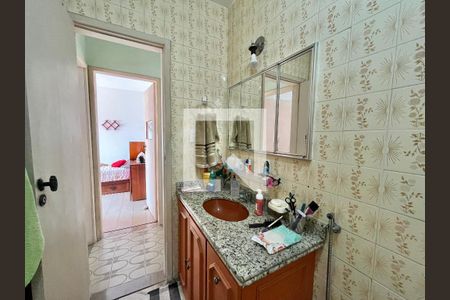 Casa de condomínio à venda com 250m², 3 quartos e 1 vagaBanheiro