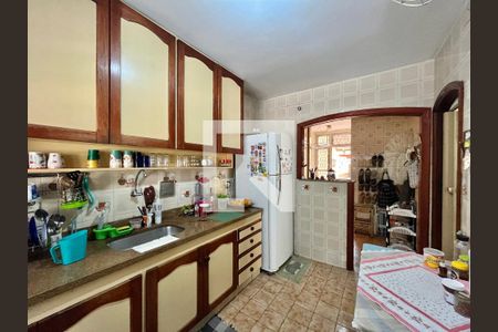 Casa de condomínio à venda com 250m², 3 quartos e 1 vagaCozinha