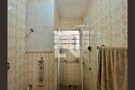 Casa de condomínio à venda com 250m², 3 quartos e 1 vagaBanheiro