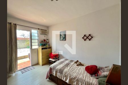 Casa de condomínio à venda com 250m², 3 quartos e 1 vagaQuarto 2