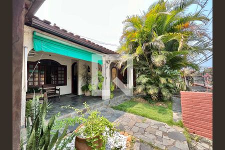 Casa de condomínio à venda com 250m², 3 quartos e 1 vagaVaranda da frente