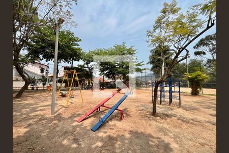 Casa de condomínio à venda com 250m², 3 quartos e 1 vagaÁrea comum - Playground