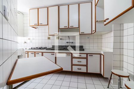 Apartamento à venda com 81m², 2 quartos e 2 vagasCozinha