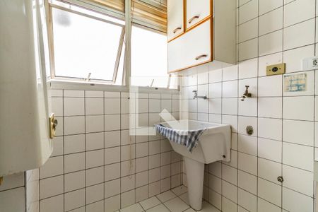 Apartamento à venda com 81m², 2 quartos e 2 vagasÁrea de Serviço