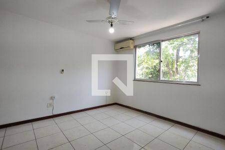 Sala de apartamento à venda com 2 quartos, 49m² em Jacarepaguá, Rio de Janeiro