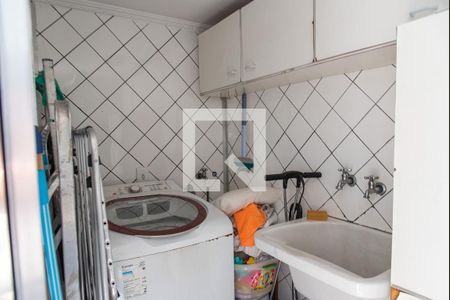 Casa à venda com 167m², 4 quartos e 2 vagasLavanderia