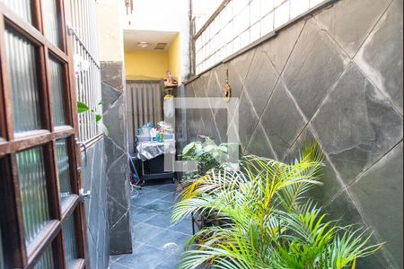 Casa à venda com 167m², 4 quartos e 2 vagasQuintal