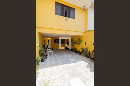 Casa à venda com 130m², 3 quartos e 2 vagas Casa à venda com 130m², 3 quartos e 2 vagasGaragem