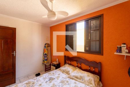 Casa à venda com 130m², 3 quartos e 2 vagas Casa à venda com 130m², 3 quartos e 2 vagasQuarto 2