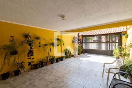 Casa à venda com 130m², 3 quartos e 2 vagas Casa à venda com 130m², 3 quartos e 2 vagasGaragem