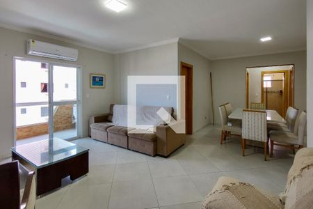 Sala de apartamento para alugar com 3 quartos, 140m² em Tupi, Praia Grande