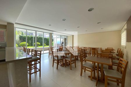 Apartamento à venda com 130m², 3 quartos e 4 vagasÁrea comum - Salão de festas