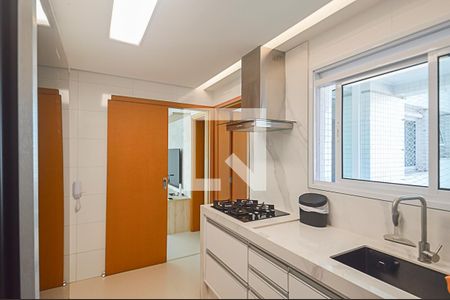 Apartamento à venda com 130m², 3 quartos e 4 vagasCozinha