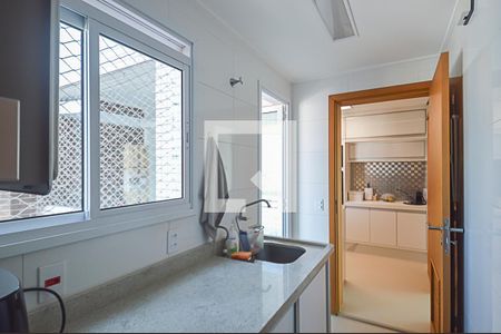 Apartamento à venda com 130m², 3 quartos e 4 vagasÁrea de Serviço