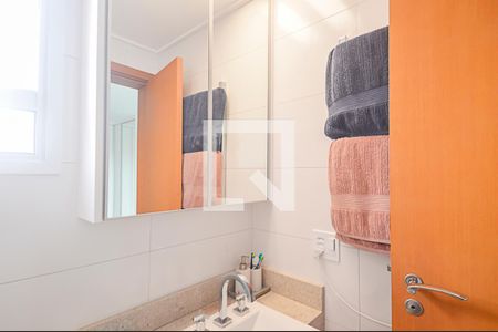 Apartamento à venda com 130m², 3 quartos e 4 vagasBanheiro da Suíte 1