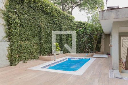 Casa à venda com 207m², 3 quartos e 4 vagasÁrea comum