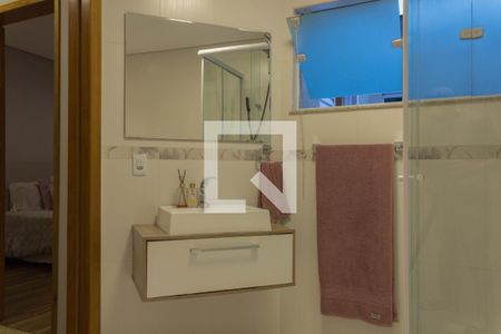 Casa à venda com 207m², 3 quartos e 4 vagasBanheiro da Suíte 1