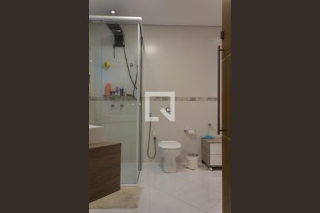 Casa à venda com 207m², 3 quartos e 4 vagasBanheiro da Suíte 1
