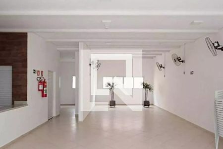 Apartamento à venda com 44m², 2 quartos e sem vagaÁrea comum