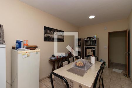 Casa à venda com 258m², 3 quartos e 4 vagasCopa