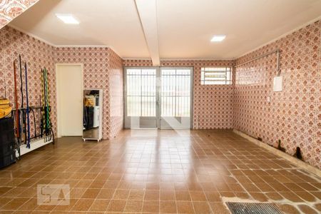 Casa à venda com 258m², 3 quartos e 4 vagasGaragem