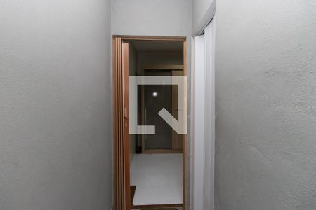 Casa à venda com 258m², 3 quartos e 4 vagasCorredor Lateral