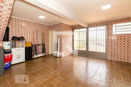 Casa à venda com 258m², 3 quartos e 4 vagasGaragem