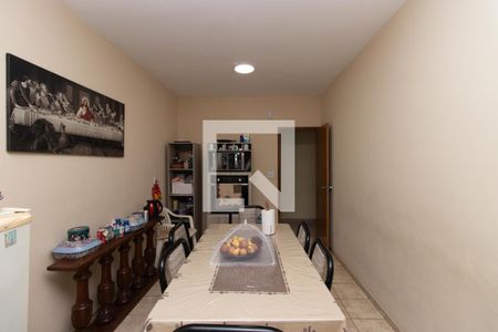 Casa à venda com 258m², 3 quartos e 4 vagasCopa