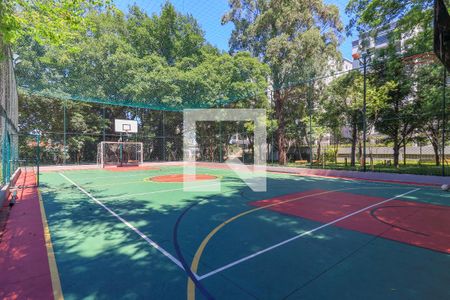 Apartamento à venda com 83m², 3 quartos e 2 vagas Apartamento à venda com 83m², 3 quartos e 2 vagasÁrea comum - Quadra Esportiva