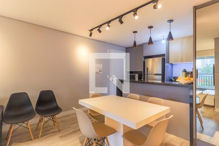 Sala de apartamento à venda com 3 quartos, 83m² em Santo Amaro, São Paulo