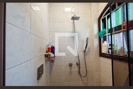 Casa de condomínio à venda com 250m², 4 quartos e 2 vagas Casa de condomínio à venda com 250m², 4 quartos e 2 vagasquarto 2 suite