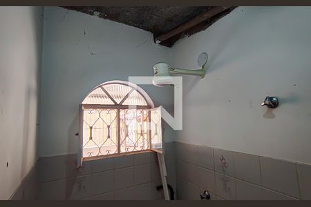 Casa de condomínio à venda com 250m², 4 quartos e 2 vagas Casa de condomínio à venda com 250m², 4 quartos e 2 vagassubsolo - quarto suite