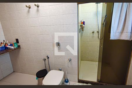 Casa de condomínio à venda com 250m², 4 quartos e 2 vagas Casa de condomínio à venda com 250m², 4 quartos e 2 vagasquarto 2 suite