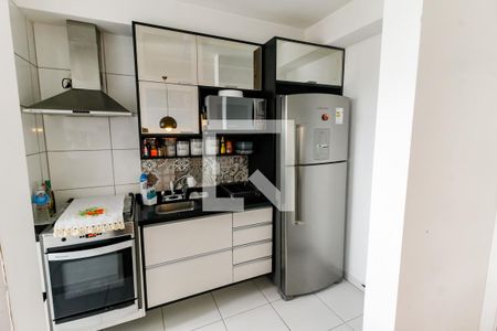 Apartamento para alugar com 48m², 2 quartos e 1 vaga Apartamento para alugar com 48m², 2 quartos e 1 vagaCozinha - Armários