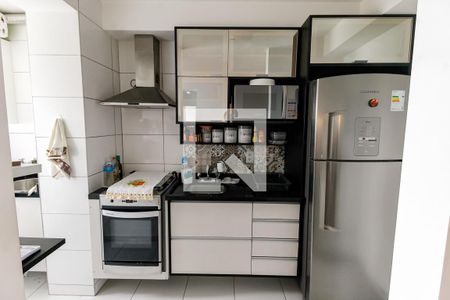 Apartamento para alugar com 48m², 2 quartos e 1 vaga Apartamento para alugar com 48m², 2 quartos e 1 vagaCozinha - Armários