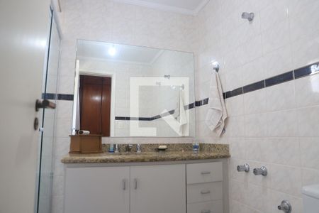 Apartamento à venda com 134m², 3 quartos e 2 vagasBanheiro da Suíte